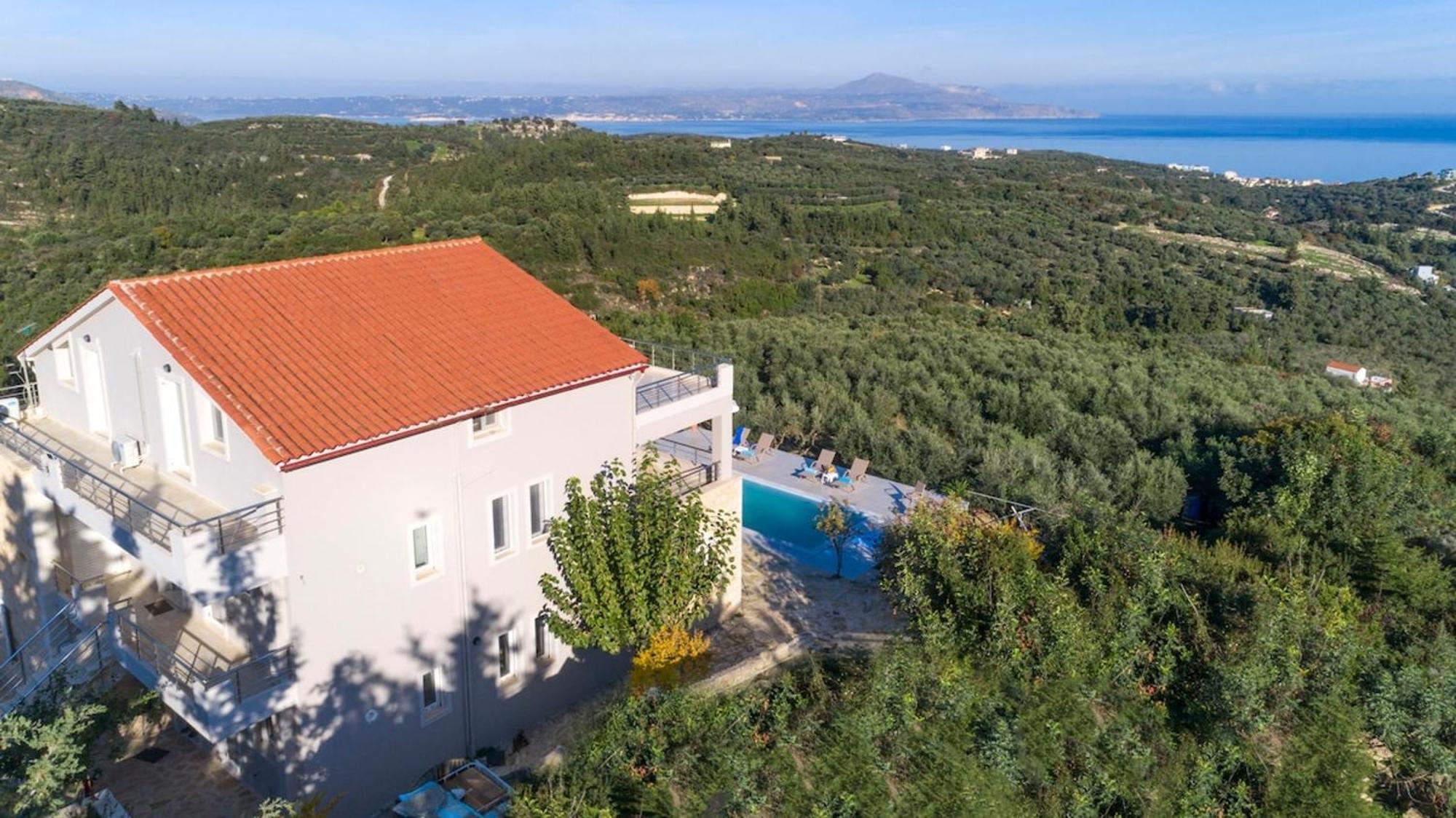 Villa Konstantinos Hilltop Vineyard Escape 알미리다 외부 사진