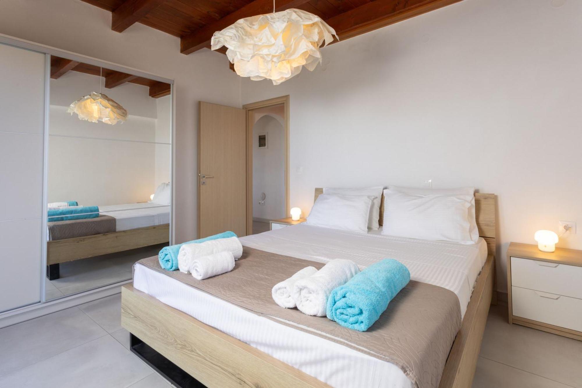 Villa Konstantinos Hilltop Vineyard Escape 알미리다 외부 사진